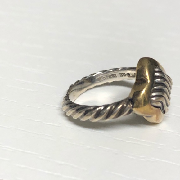 David Yurman small diamond shaped ring. Sterling and gold. - Picture 5 of 5